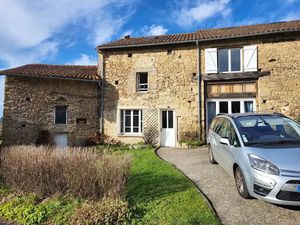 Vente maison 8 pièces à Le Buis (87140)  274 995 €