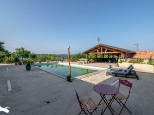 Vente maison 7 pièces 235 m² à Grun-Bordas (24380)  1 250 400 €