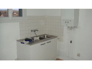 Location appartement 3 pièces 52 m² à Vierzon (18100)  417 €