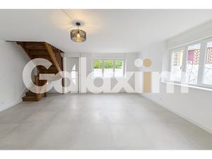 Location maison 4 pièces 100 m² à Guichen (35580)  1 100 €