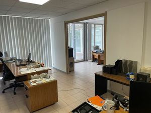 Location bureau LES PENNES MIRABEAU 660 m²