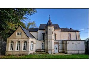 Splendide Demeure Dans La Vallee Du Therain.