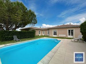 Maison T7 près de PLASSAC à vendre