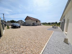 Vente maison 6 pièces 204 m² à Charmont-sous-Barbuise (10150)  259 000 €