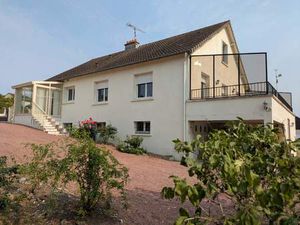 Vente maison 4 pièces 125 m² Sainte-Maure-de-Touraine (37800)