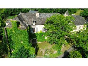 Vente maison 8 pièces 257 m² Marcillac-Vallon (12330)