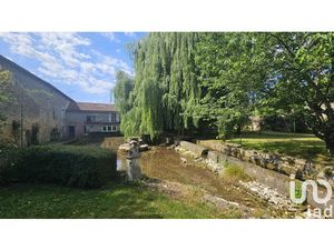 Vente maison 9 pièces 200 m² à Lizant (86400)  216 000 €