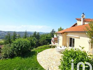 Vente maison 6 pièces 212 m² Saint-Genest-Lerpt (42530)