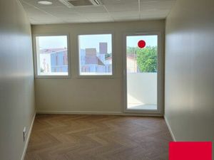 Location bureau 14m2 Biarritz 64200 - 544 € - Surface Privée