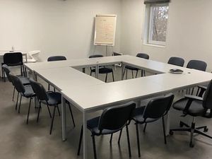 Vente locaux professionnels 580 m² à Saint-Jean-d'Illac (33127)  NaN €