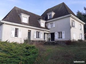 Maison 14 pièces 397 m²