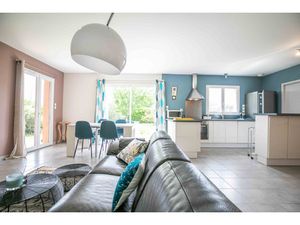 Maison plain-pied MEUBLEE - CLIMATISEE - T4 avec Garage  ter