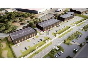 Local industriel 770 m²