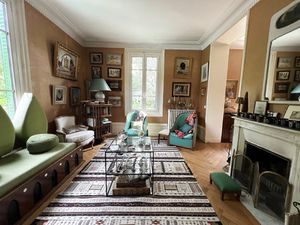 Lyon 5ème  Maison de charme 1930 de 178 m2 habitable sur bea