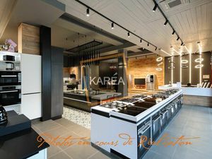 Location Local commercial 190m² SERRIS 77700