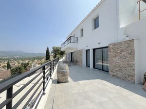 Vente maison 7 pièces 150 m² à Le Beausset (83330)  899 900 €