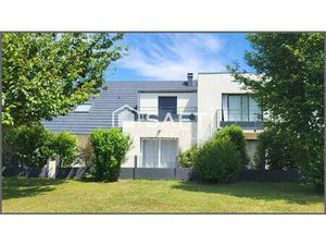 Spacieux Pavillon de 230 m2 6 chambres avec autonomie de plain pied