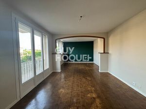 Vente appartement 4 pièces 83 m² Guilherand-Granges (07500)