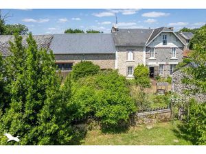 Vente maison 6 pièces 197 m² à Azerables (23160)  276 120 €