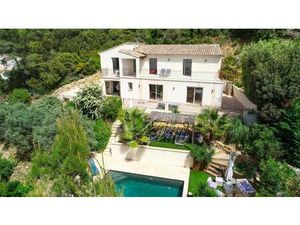 Vente maison 6 pièces 172m2 Taradeau 83460 - 645000 € - Surface Privée