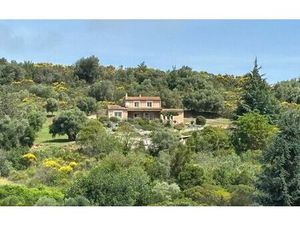 Maison Cépie m² T-5 à vendre  327 000 €