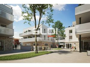 Location Local commercial 367m² PUSIGNAN 69330