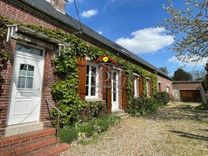 CHARMANT VILLAGE A 5 MIN DE SAINTE GENEVIEVSAINTE GENEVIEVE