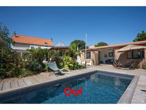 Vente maison 5 pièces 200 m² à Angoulins (17690)  949 000 €