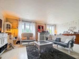 Vente maison 5 pièces 129 m² à Patay (45310)  171 200 €