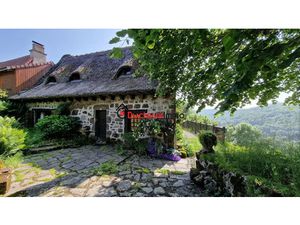 Vente maison 3 pièces 85 m² à Saint-Cirgues-de-Jordanne (15590)  189 990 €