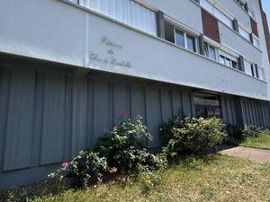 Vente Appartement 4 pièces à Fleury-les-Aubrais (45400) : à vendre 4 pièces / 75m² Fleury-