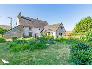 Vente maison 6 pièces 161 m² à Saint-Agnant-de-Versillat (23300)  315 000 €