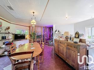 Vente maison 7 pièces 214 m² à Razengues (32600)  450 000 €