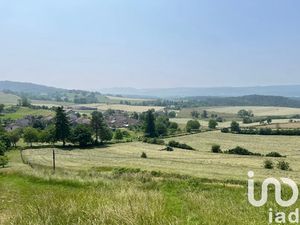 Vente terrain 1031 m² à Valzin en Petite Montagne (39240)  54 900 €