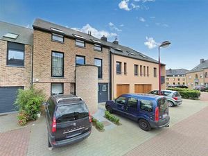 Maison à louer à Clos des Violoneux 14 Louvain-la-Neuve (VBC92731)