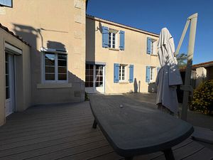 Maison 7 pièces - Les Velluire sur Vendée