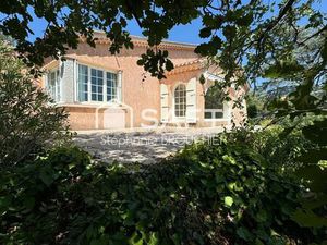 Propriété 4 pièces 125 m²