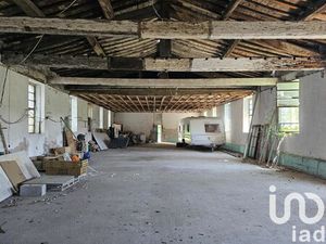 Vente immeuble 600 m² Aouste-sur-Sye (26400)