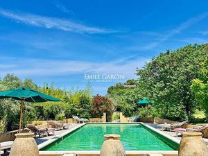 Maison de luxe de 12 pièces en location à Mazan  Provence-Alpes-Côte d'Azur