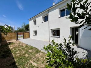 Location maison 6 pièces 120.14 m² à La Chapelle-sur-Erdre (44240)  1 315 €