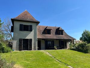 Vente maison 8 pièces 198 m² à Lubersac (19210)  199 000 €