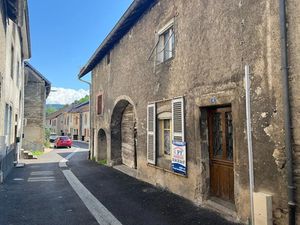 Vente maison 5 pièces 165 m² à Clerval (25340)  22 500 €