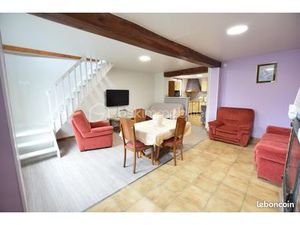 Maison 8 pièces 210 m²