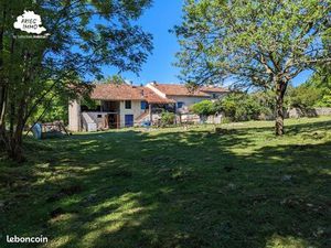 Propriété 9 pièces 258 m²