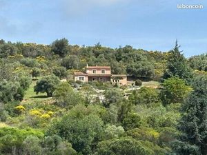 Maison 5 pièces 150 m²