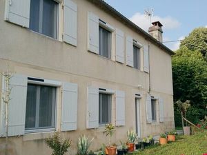 Propriété 5 pièces 161 m²
