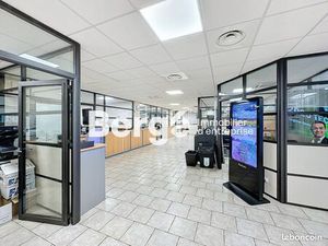 Bureaux 300 m² Mouans-Sartoux
