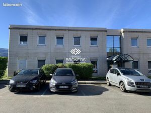 Bureaux 226 m² Échirolles