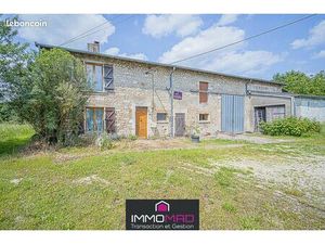 Maison 9 pièces 325 m²