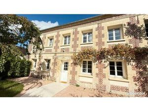 Maison 7 pièces 176 m²